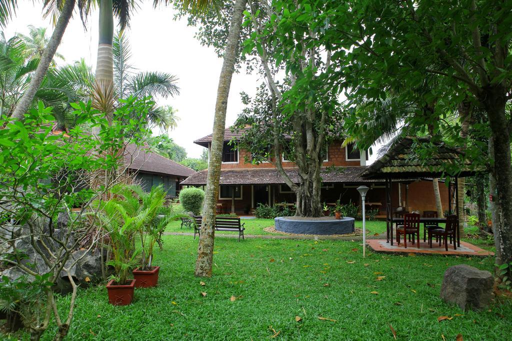 Athreya Ayureveda Centre Ξενοδοχείο Kottayam Εξωτερικό φωτογραφία